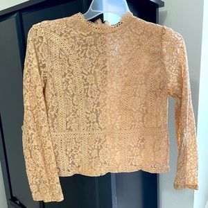 Gorgeous lace Zara top size L but fits like M. Worn once. Lots of compliments!
